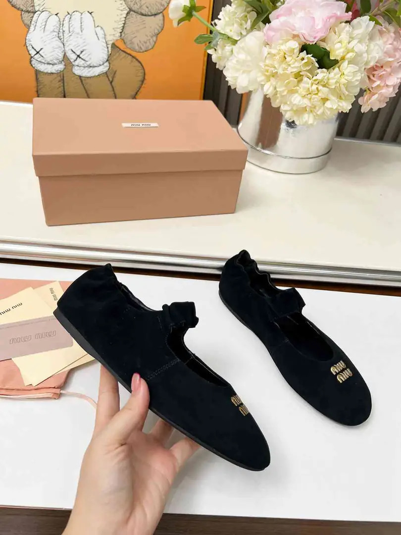 🔥B8187260🔥 miumiu 玛丽珍单鞋❤ 35-40 gallery