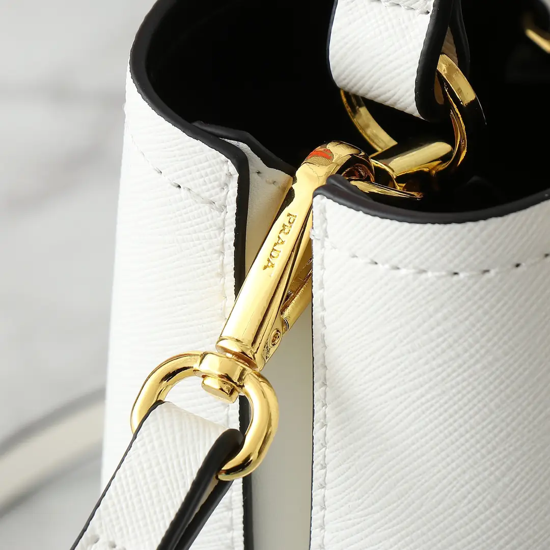 1020/032/23x23x13CM gallery