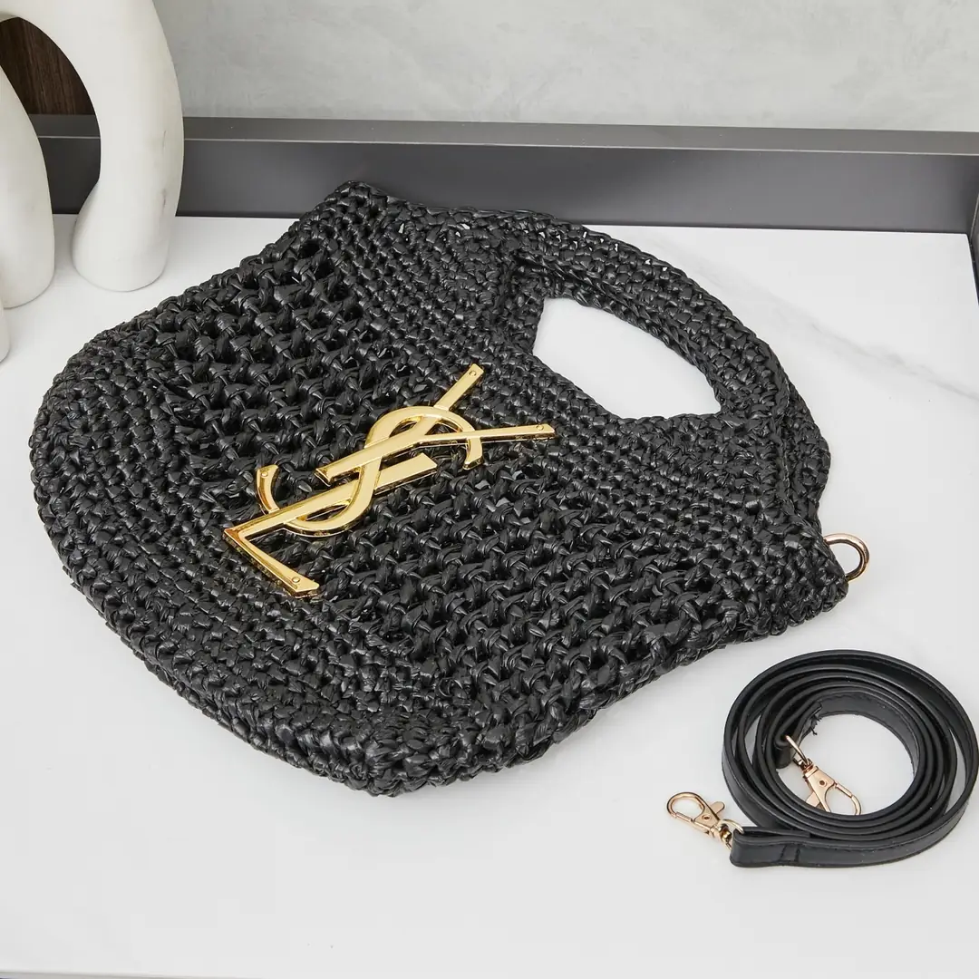 1811/071/31x22CM gallery