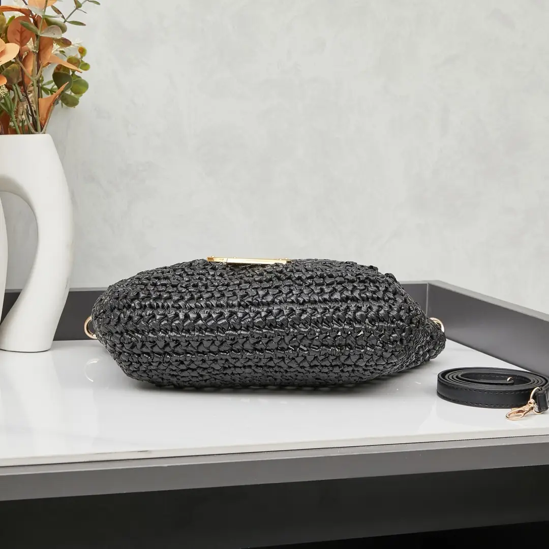 1811/071/31x22CM gallery