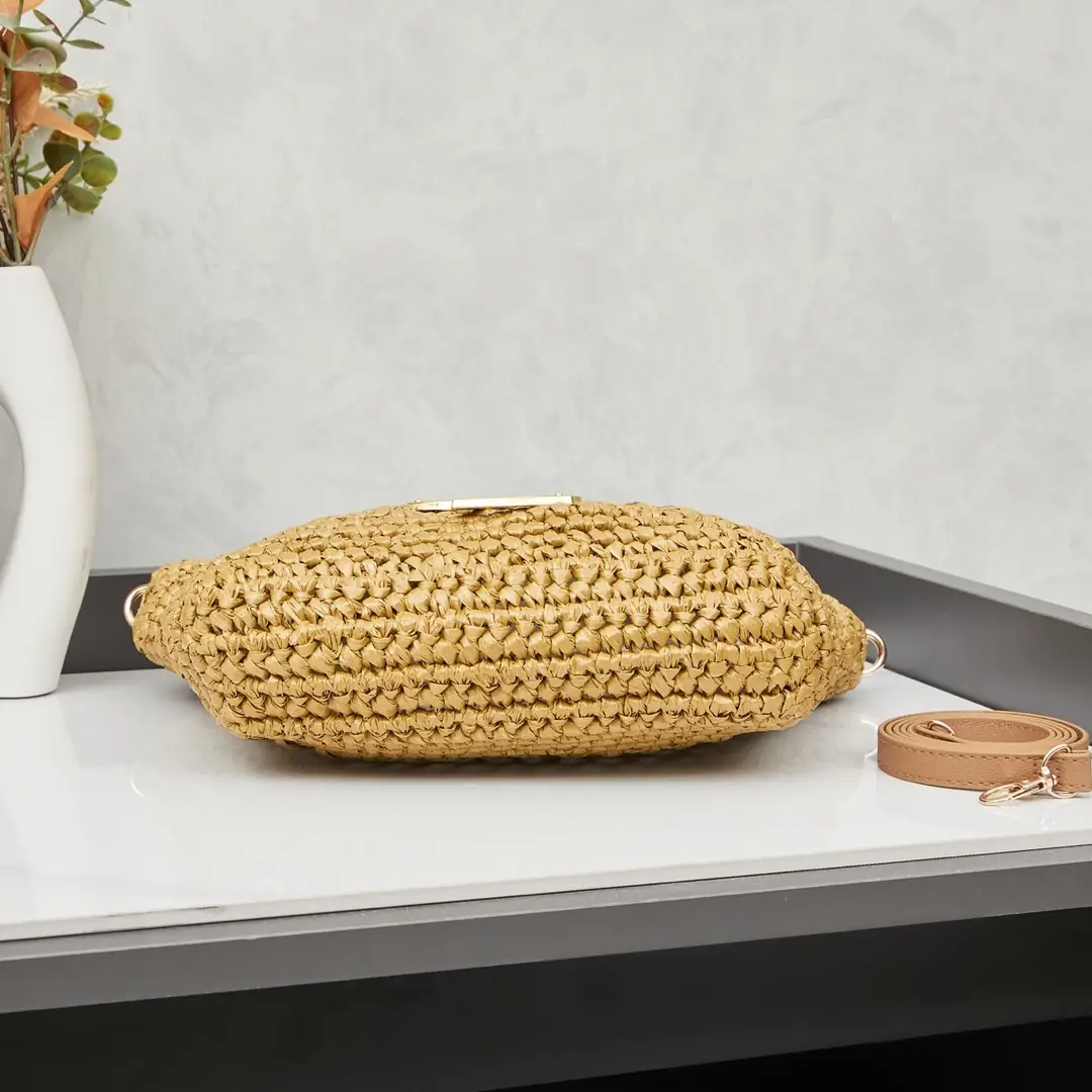 1811/071/31x22CM gallery