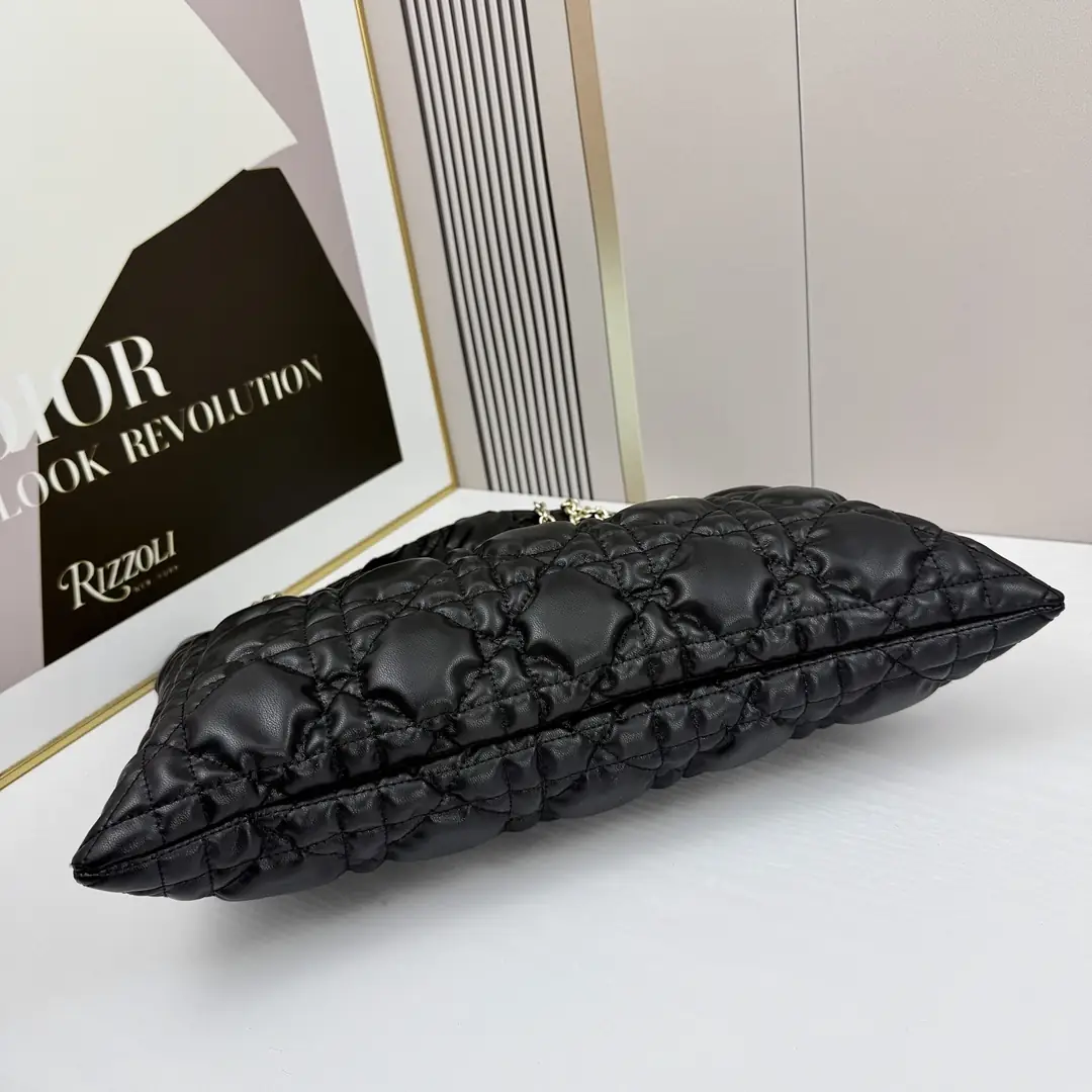 1971//38CM*28.5CM gallery