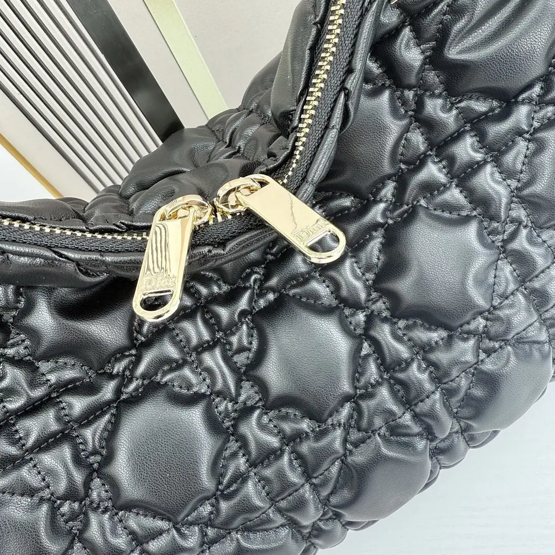 1971//38CM*28.5CM gallery