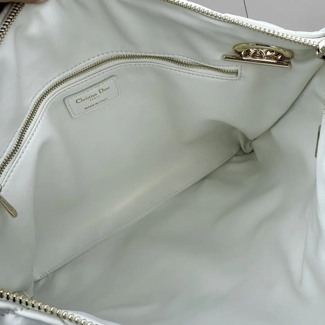 1971//38CM*28.5CM gallery