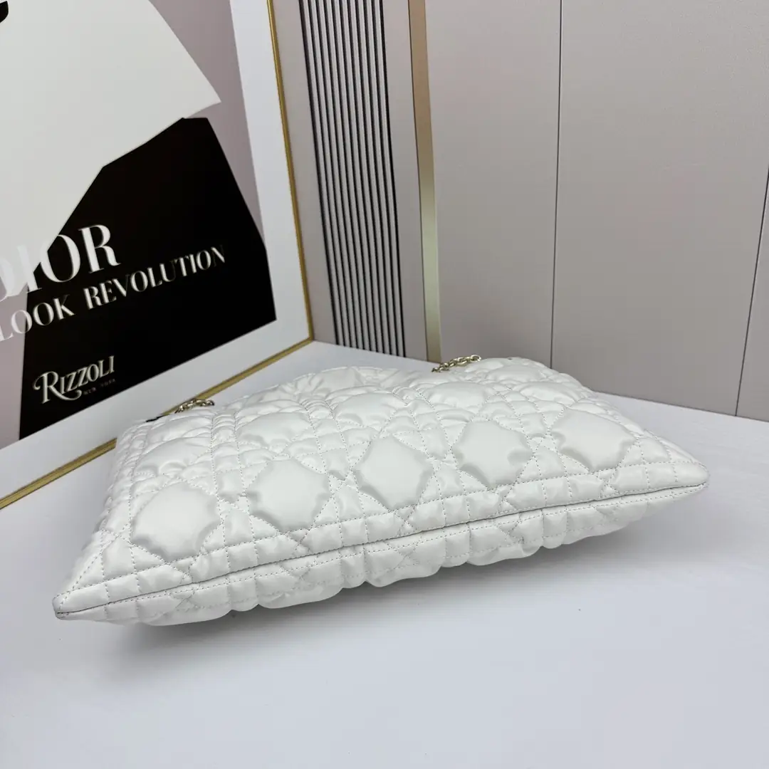 1971//38CM*28.5CM gallery