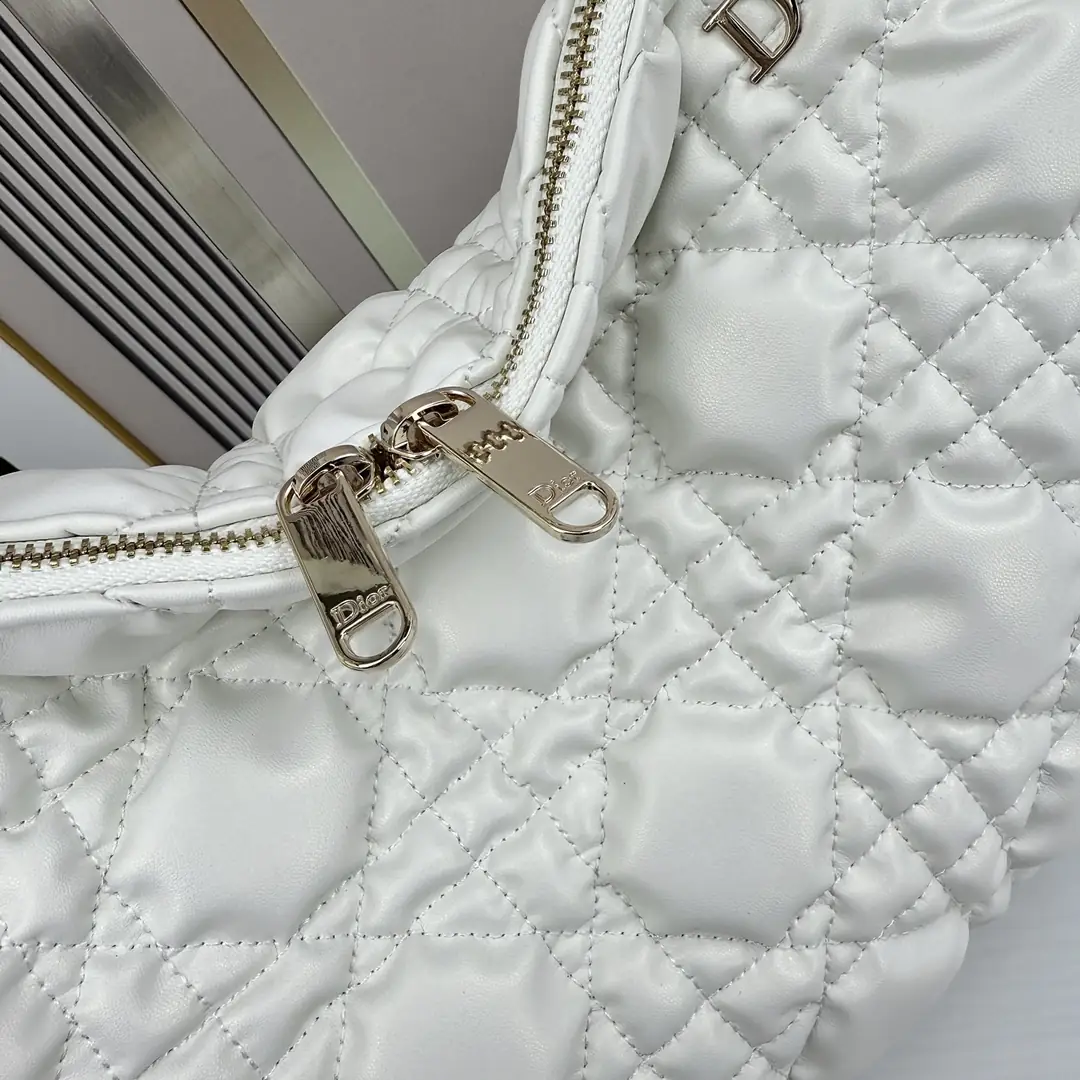 1971//38CM*28.5CM gallery