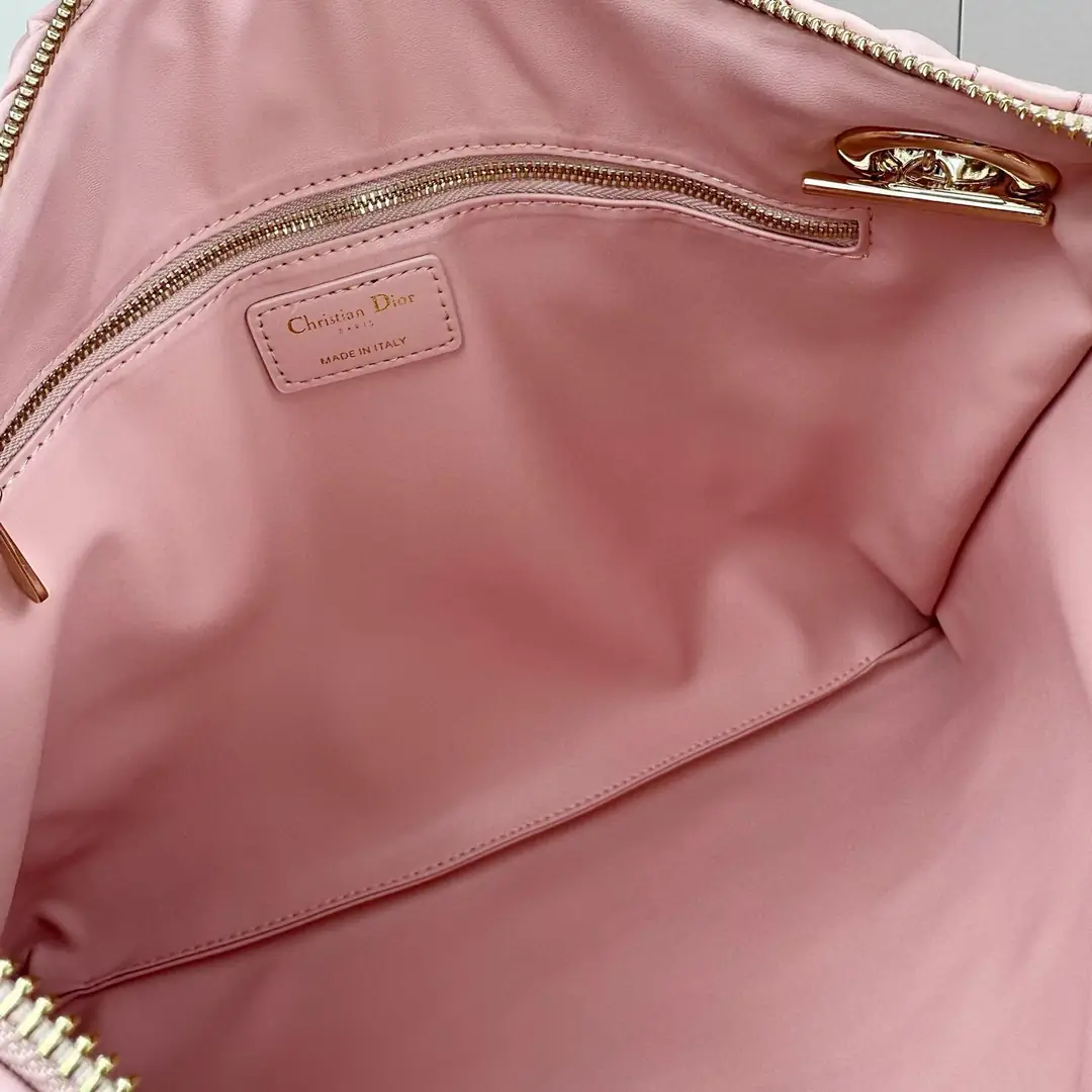 1971//38CM*28.5CM gallery