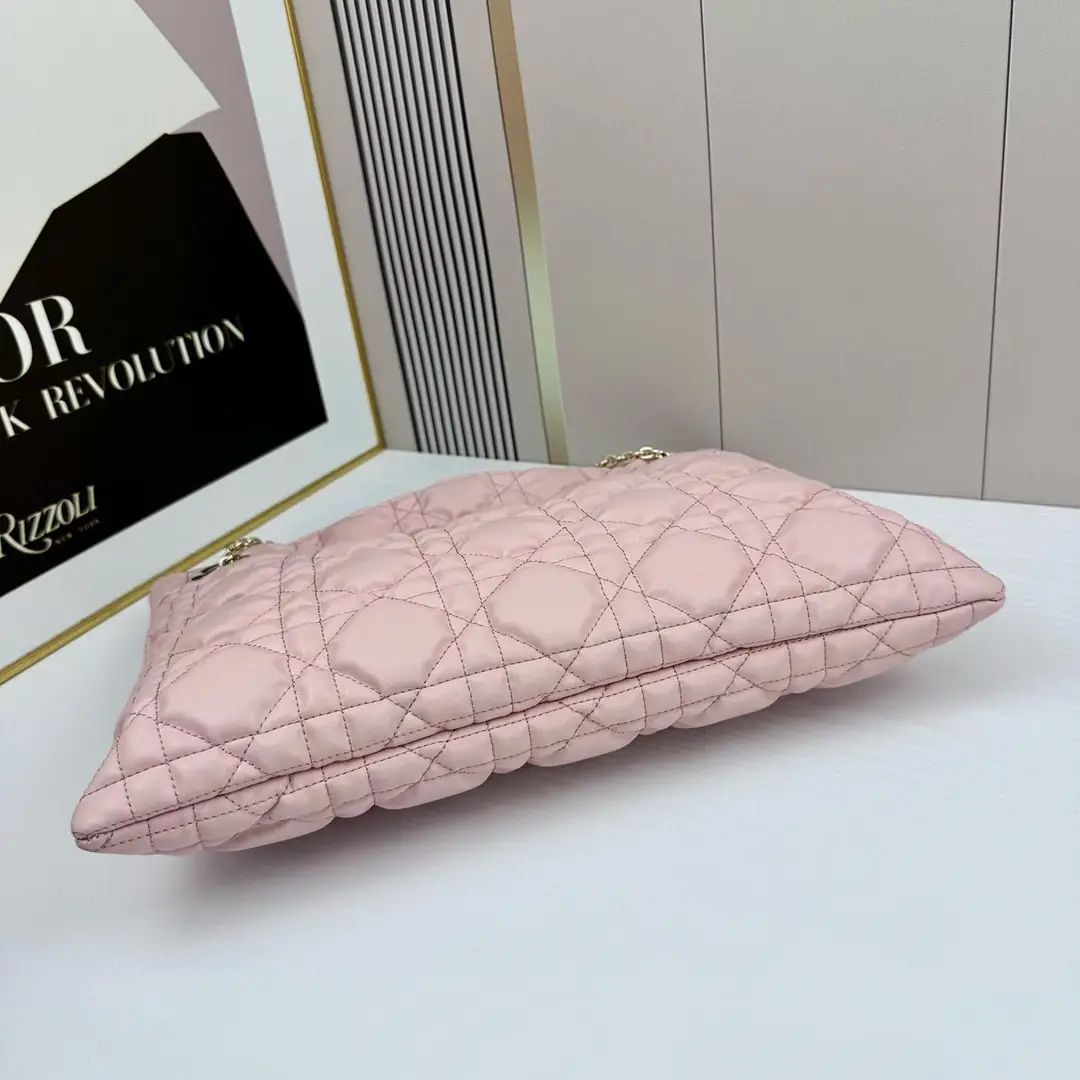 1971//38CM*28.5CM gallery