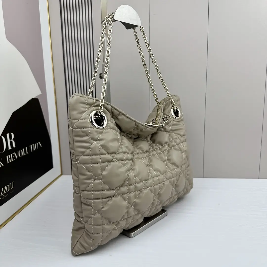 1971//38CM*28.5CM gallery