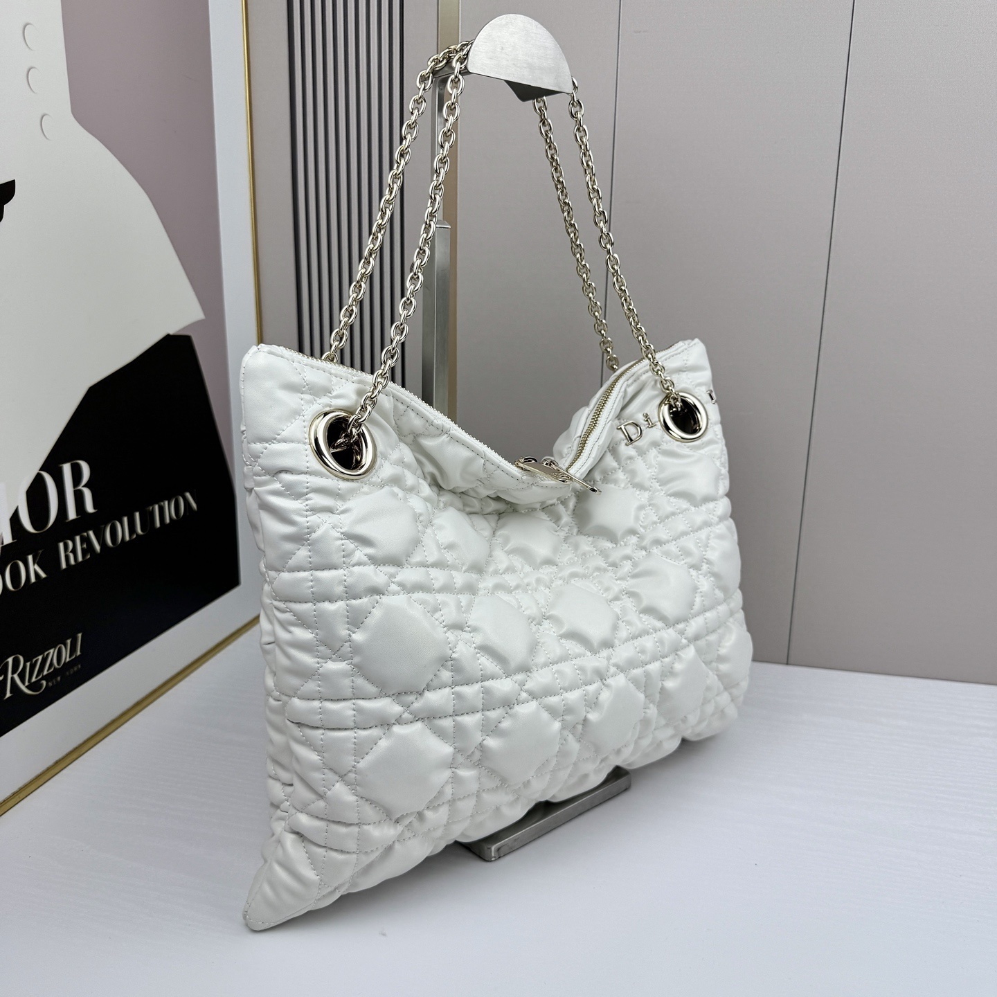 1971//38CM*28.5CM gallery