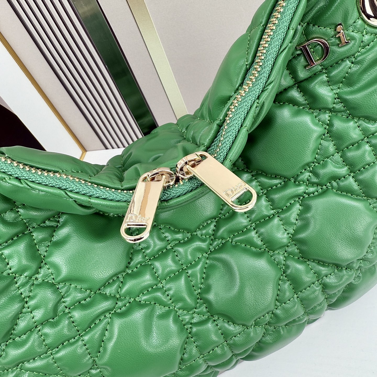 1971//38CM*28.5CM gallery