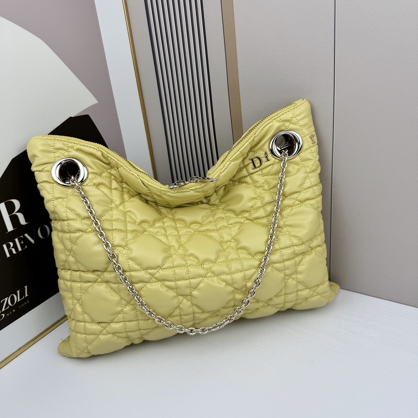 1971//38CM*28.5CM gallery