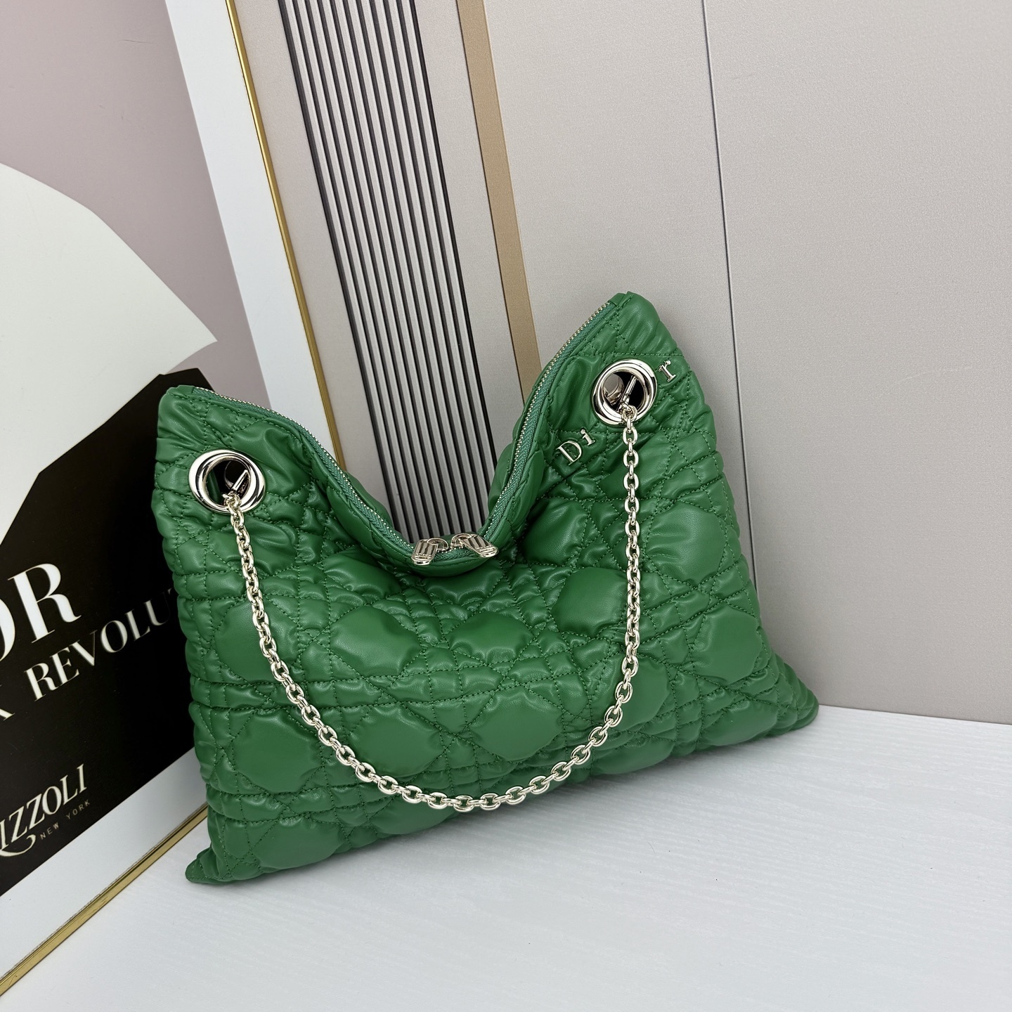 1971//38CM*28.5CM gallery