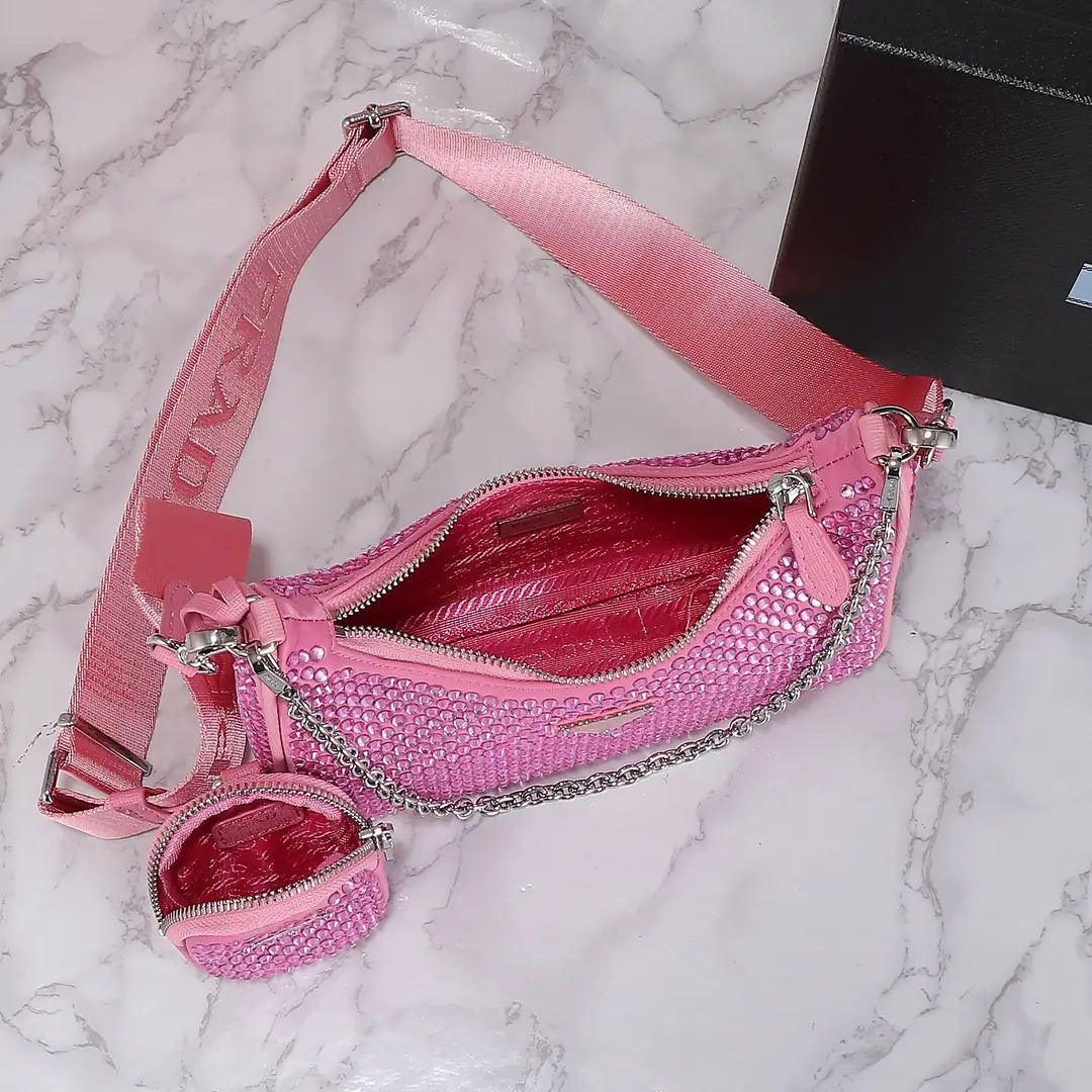 1BH204闪钻/012/22CM*16CM*6CM gallery