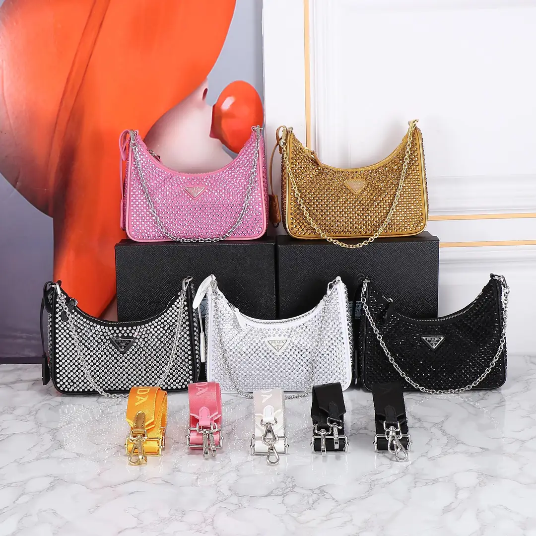 1BH204闪钻/012/22CM*16CM*6CM gallery