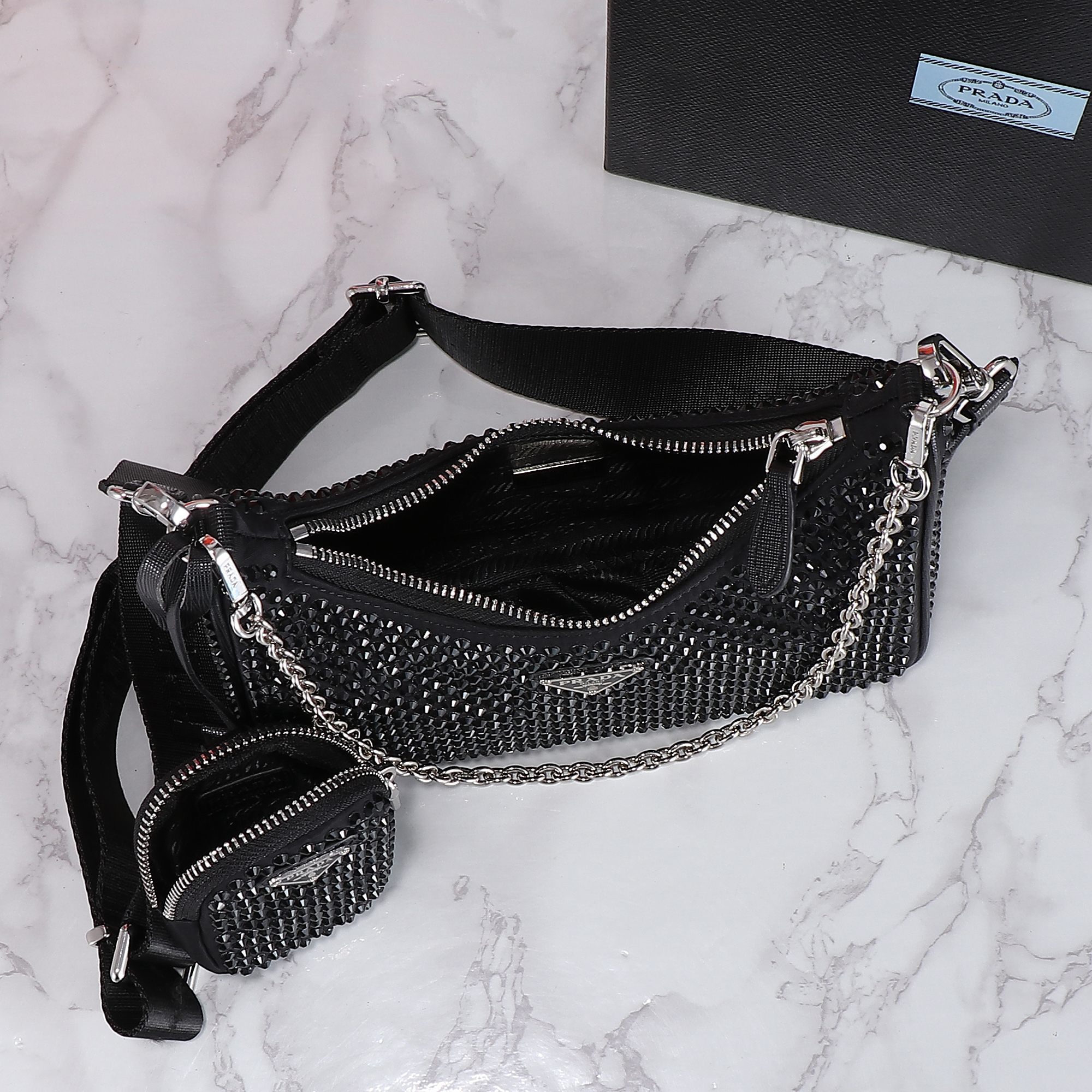 1BH204闪钻/012/22CM*16CM*6CM gallery