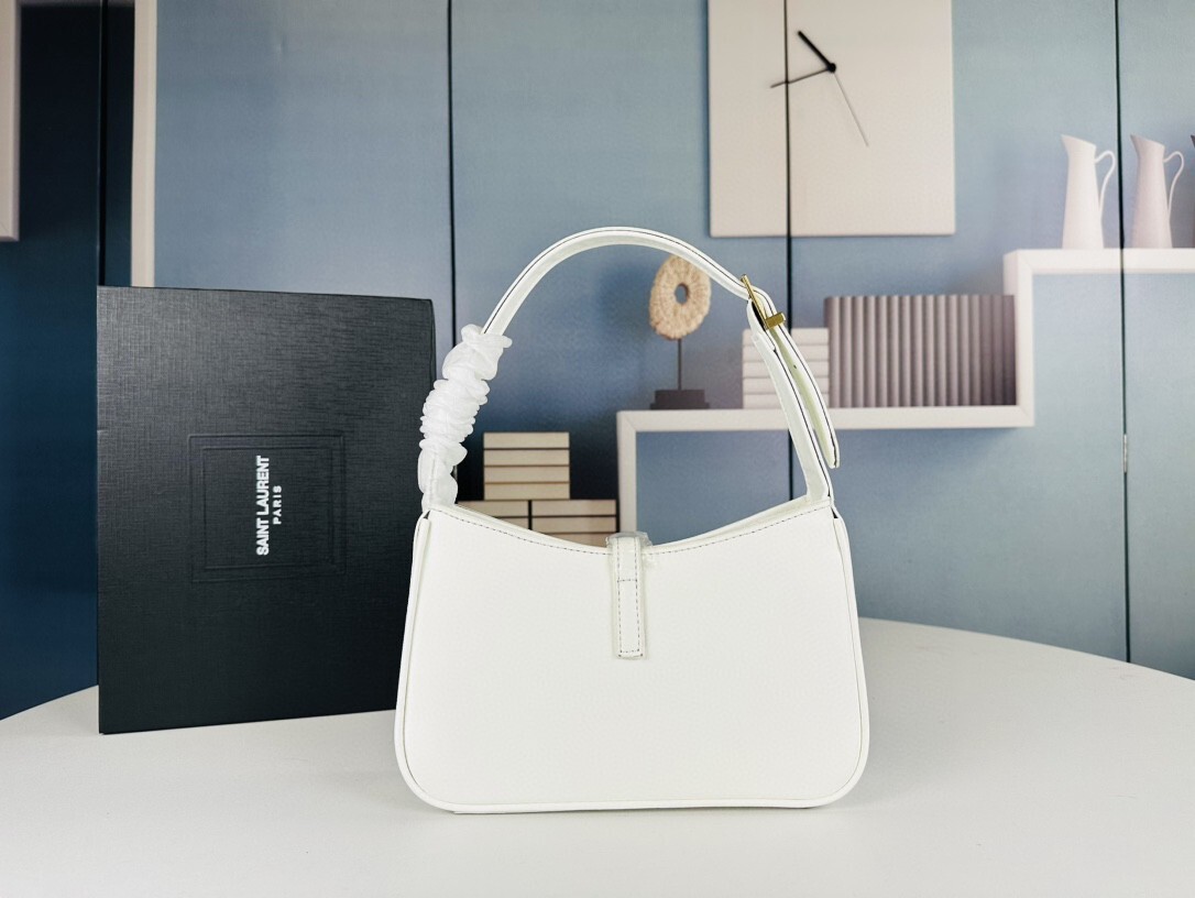 2107/071/24x15x6cm gallery