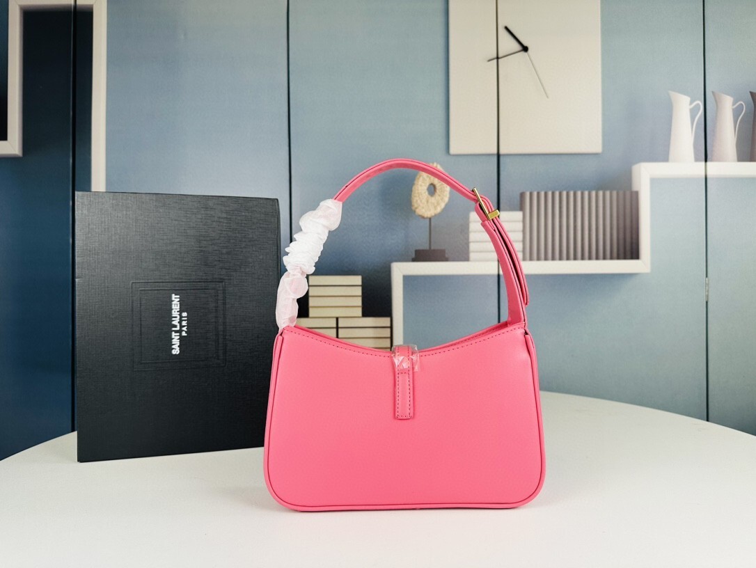 2107/071/24x15x6cm gallery