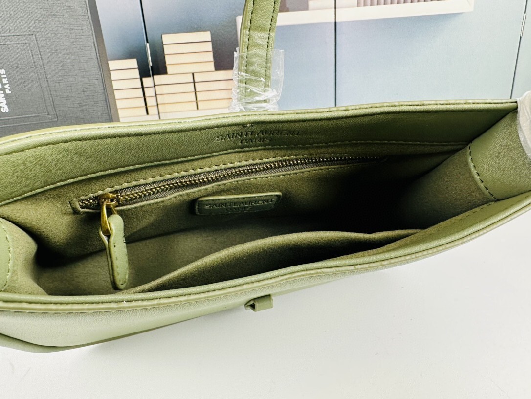 2107/071/24x15x6cm gallery