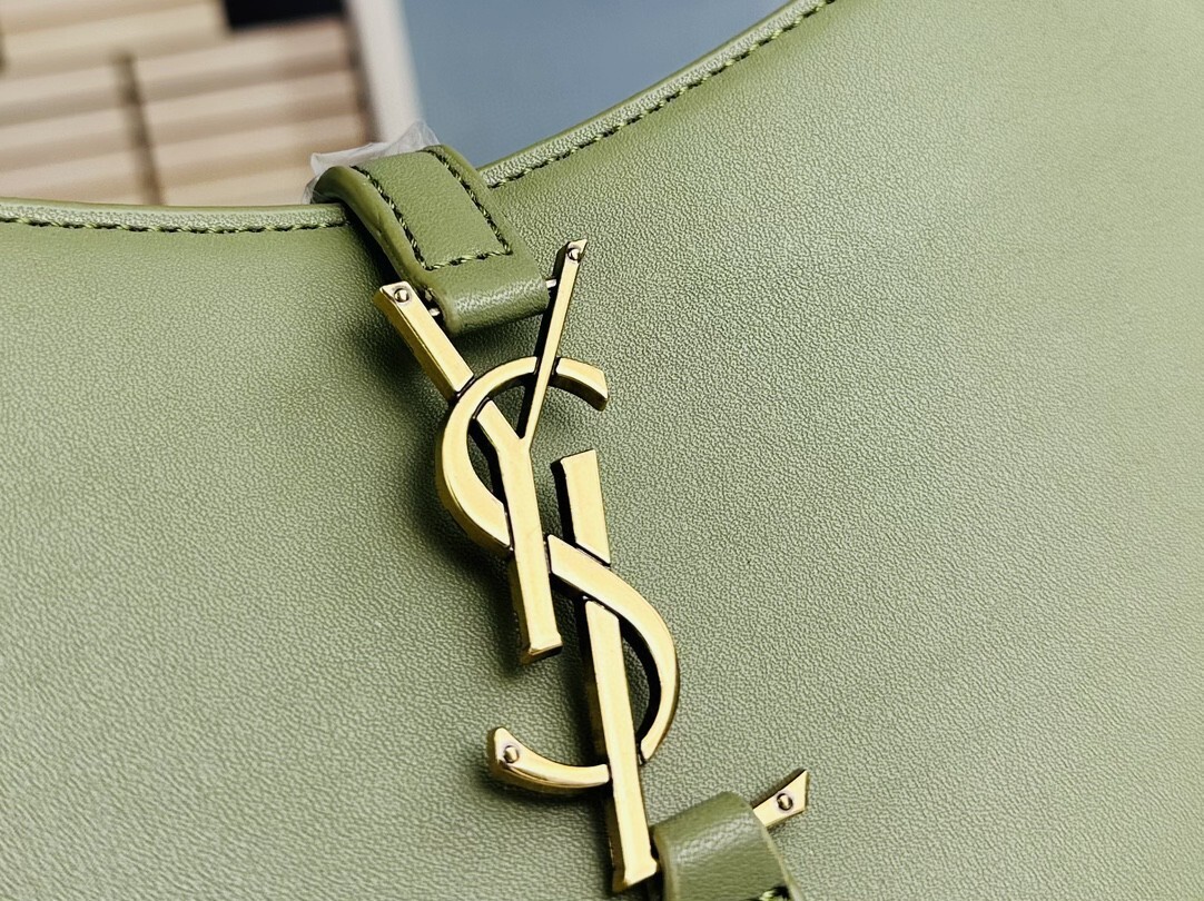 2107/071/24x15x6cm gallery