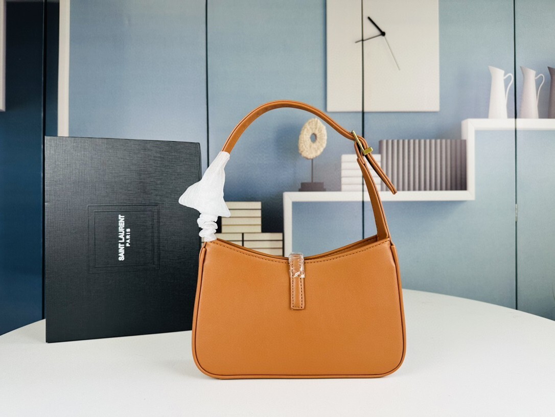 2107/071/24x15x6cm gallery