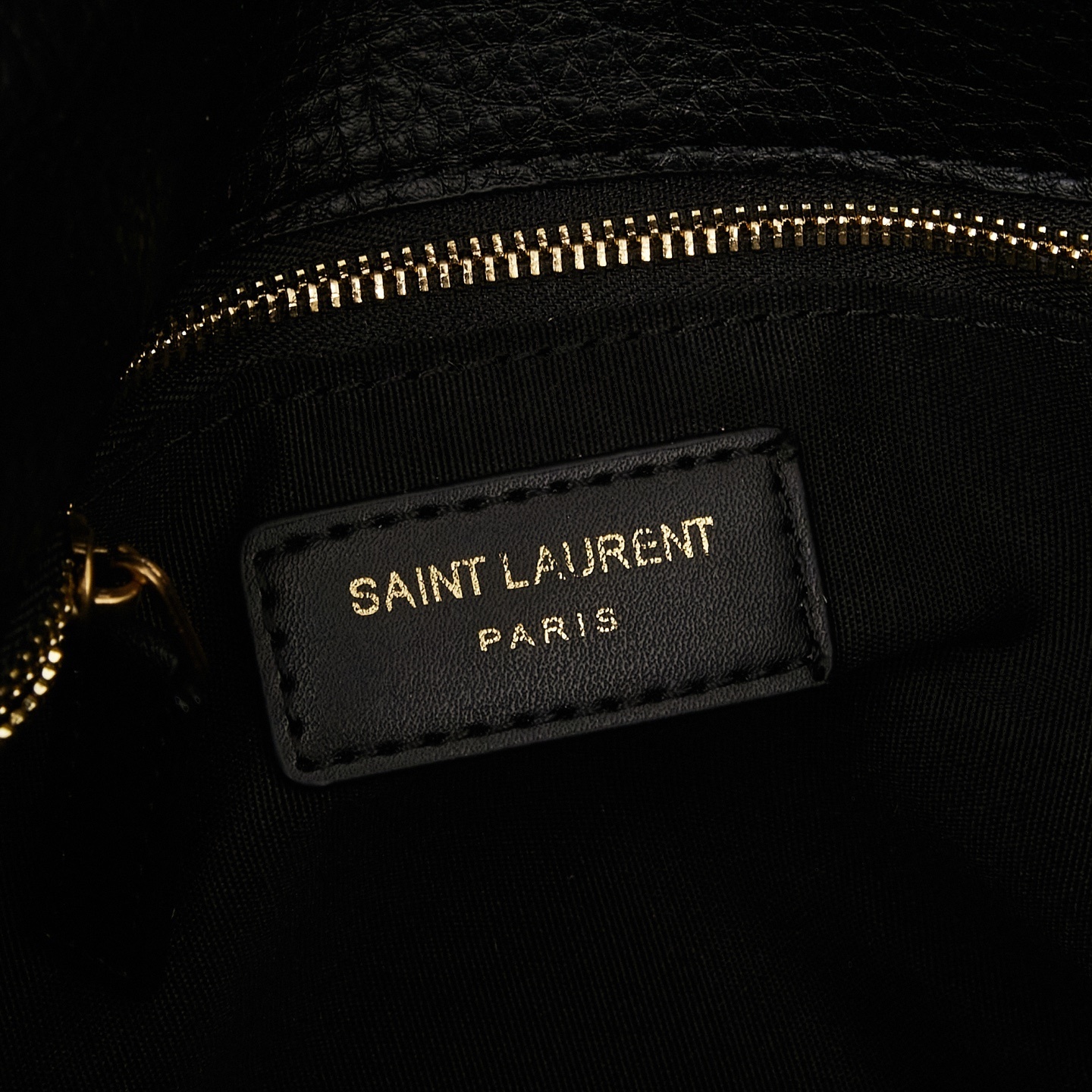 6113/032/28x19x9CM gallery