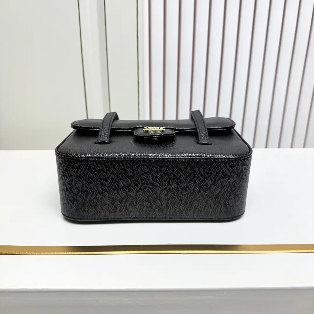 6330/081/22CM*13CM*7CM gallery