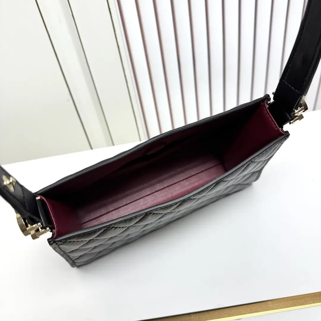 6331/002/14CM*22.5CM*7.5CM gallery