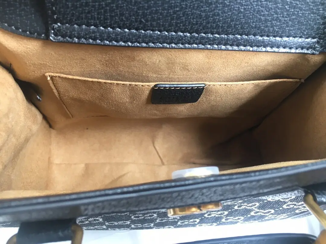 660195/062/27x24x11cm gallery