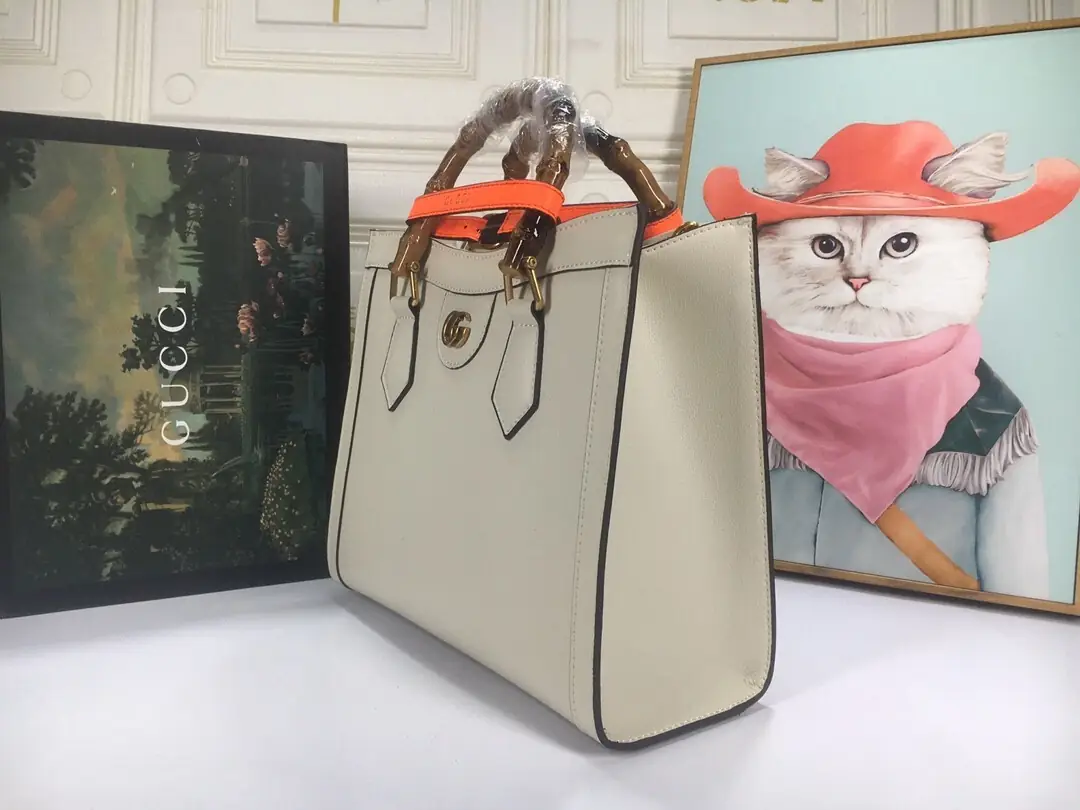 660195/062/27x24x11cm gallery