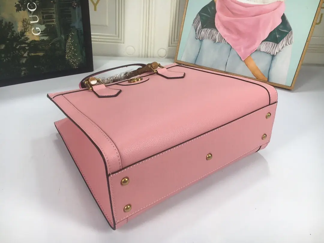 660195/062/27x24x11cm gallery