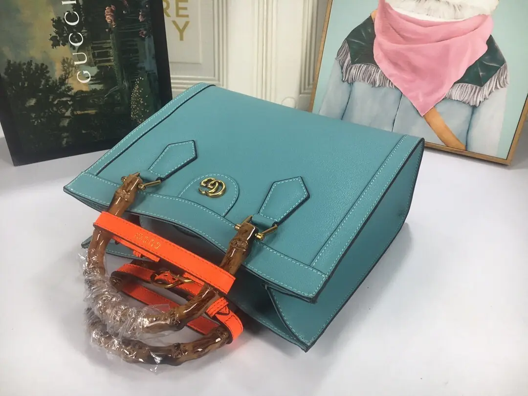 660195/062/27x24x11cm gallery