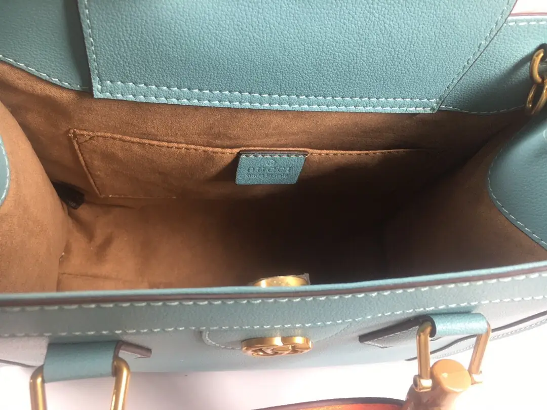 660195/062/27x24x11cm gallery