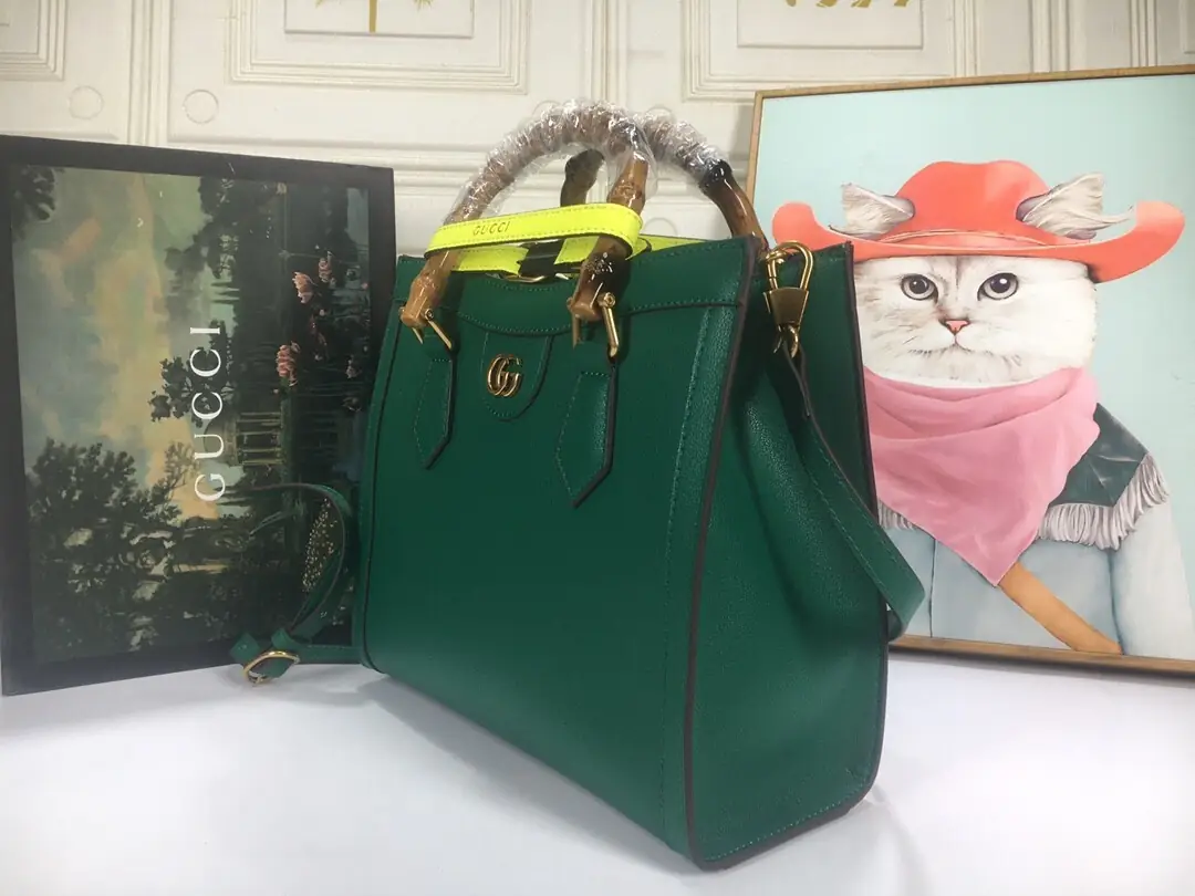 660195/062/27x24x11cm gallery