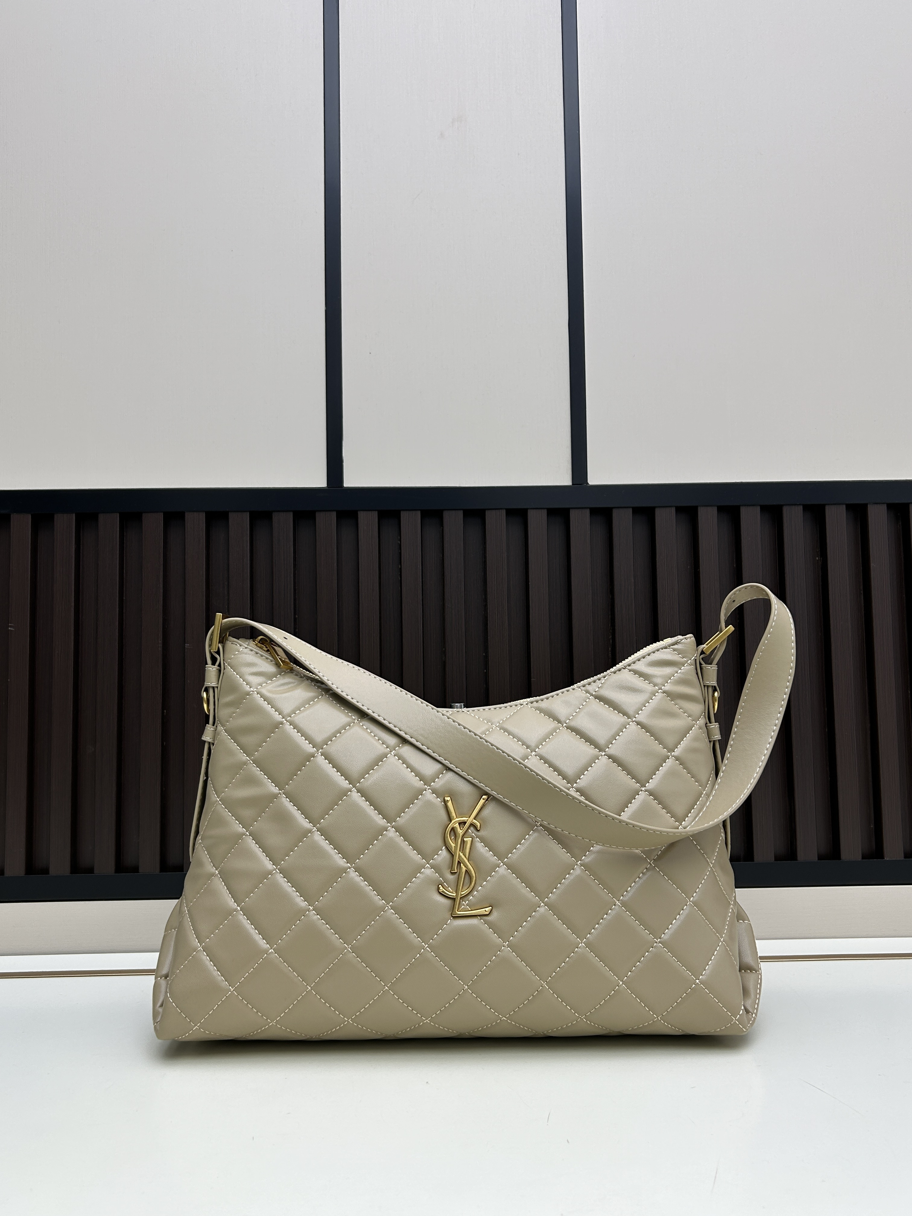 668/38X25X13.5CM gallery