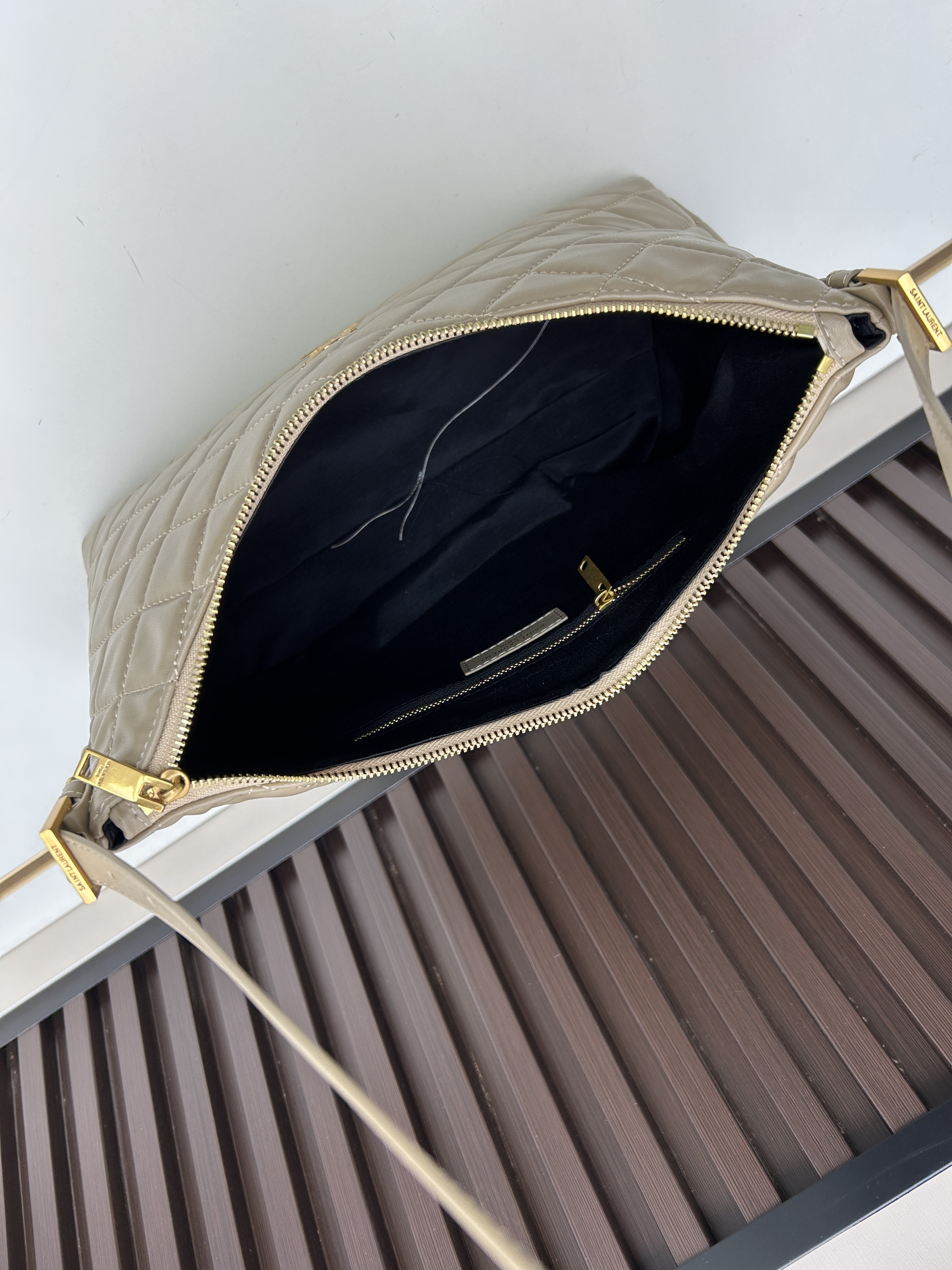 668/38X25X13.5CM gallery