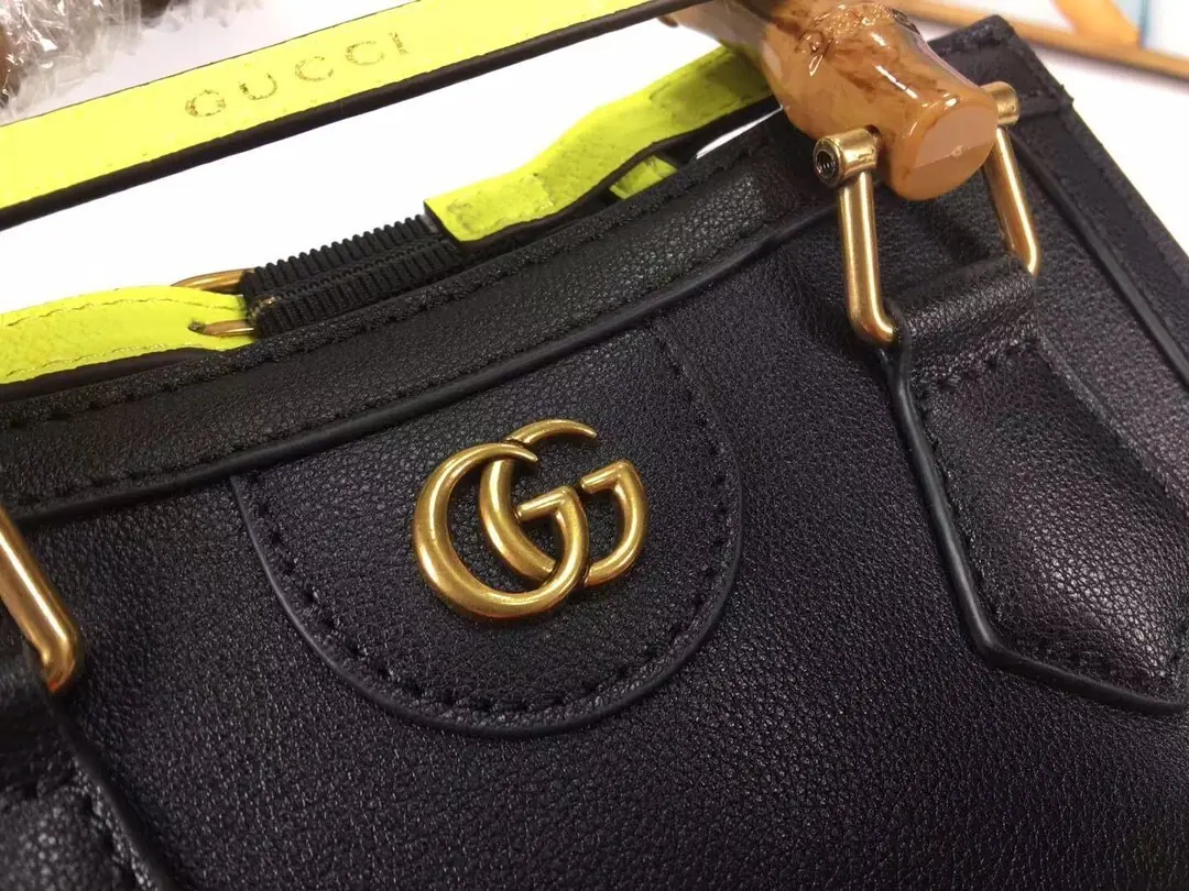 702732/052/20x16x10cm gallery