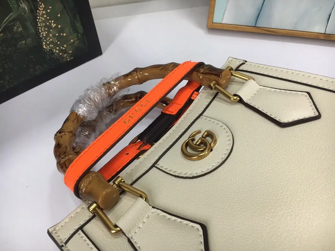 702732/052/20x16x10cm gallery