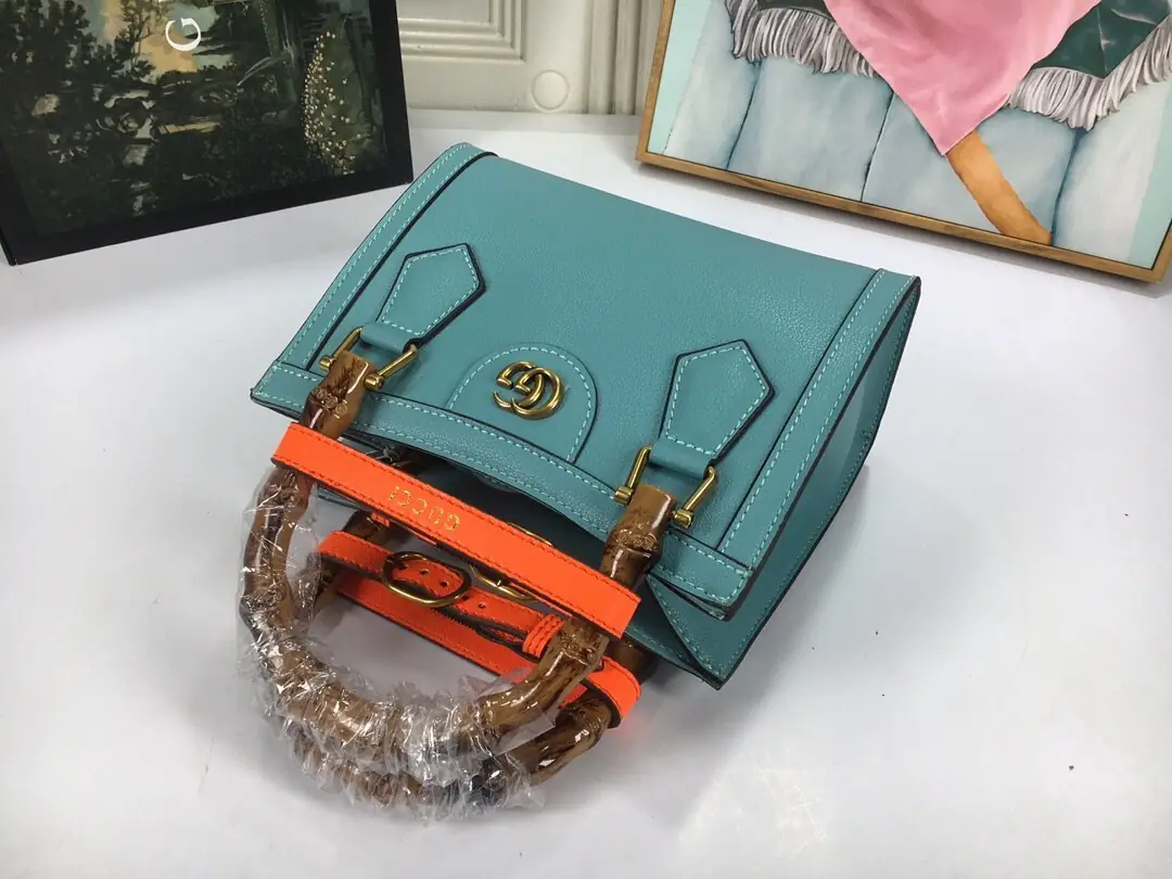 702732/052/20x16x10cm gallery