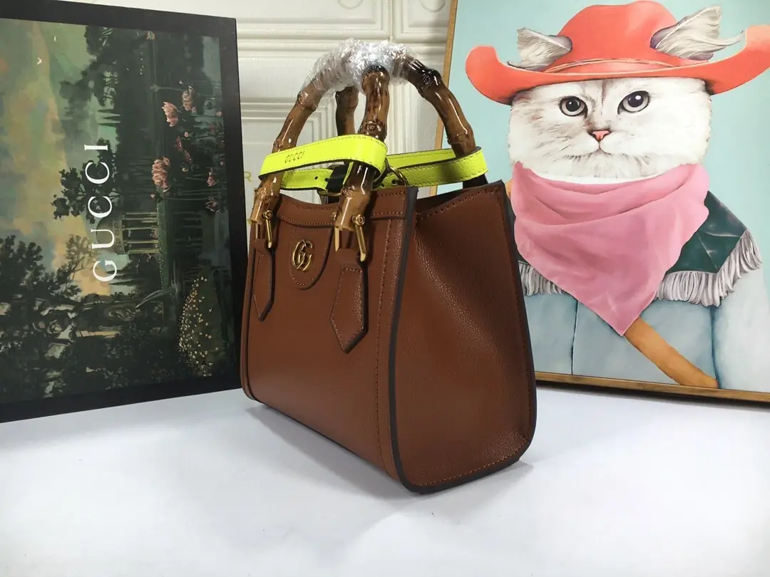 702732/052/20x16x10cm gallery