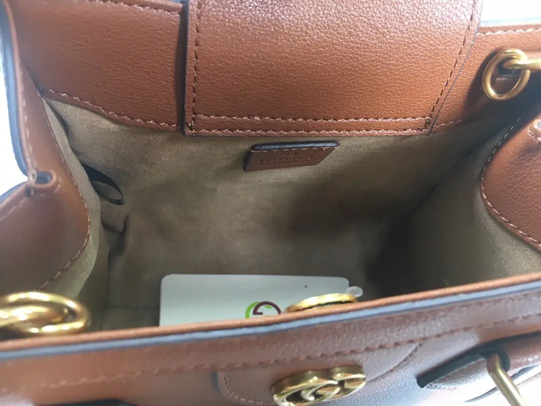 702732/052/20x16x10cm gallery