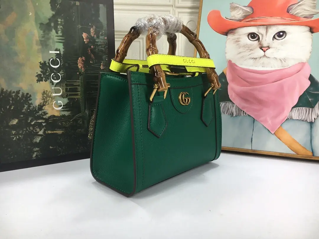 702732/052/20x16x10cm gallery