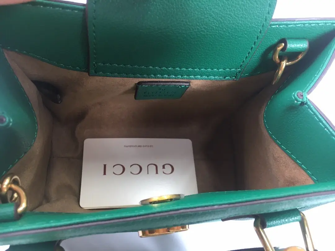 702732/052/20x16x10cm gallery