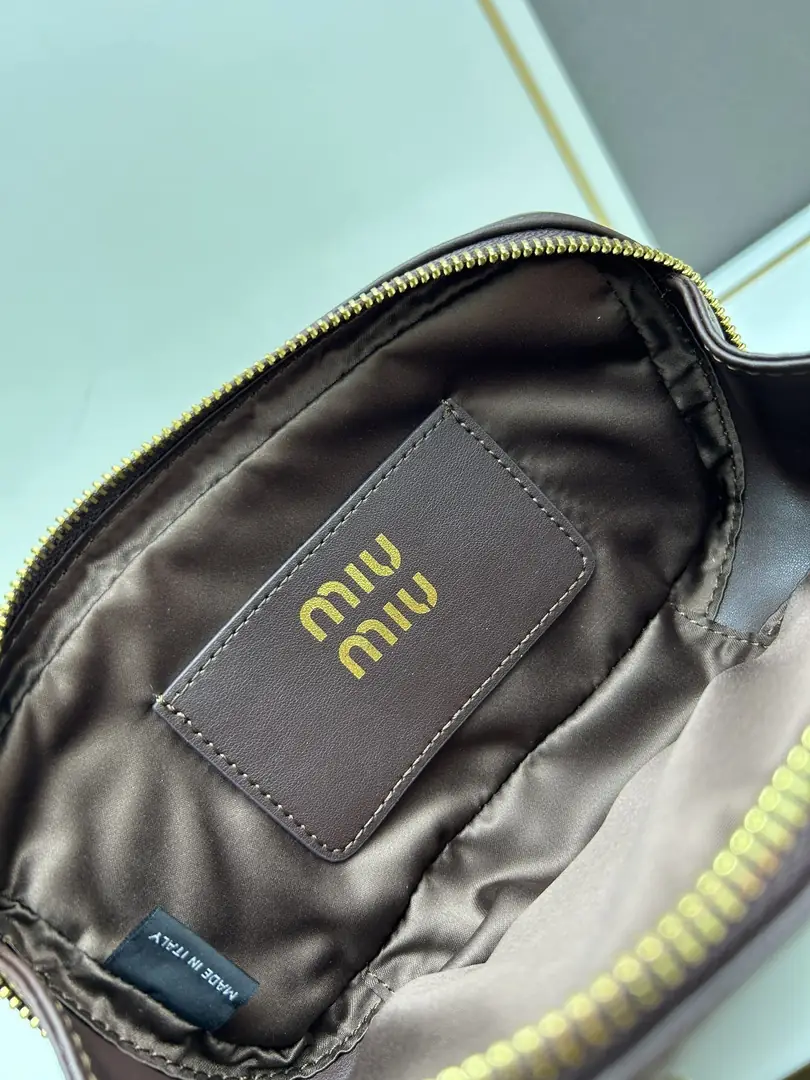 7036/002/19.5X10.5X4.5CM gallery