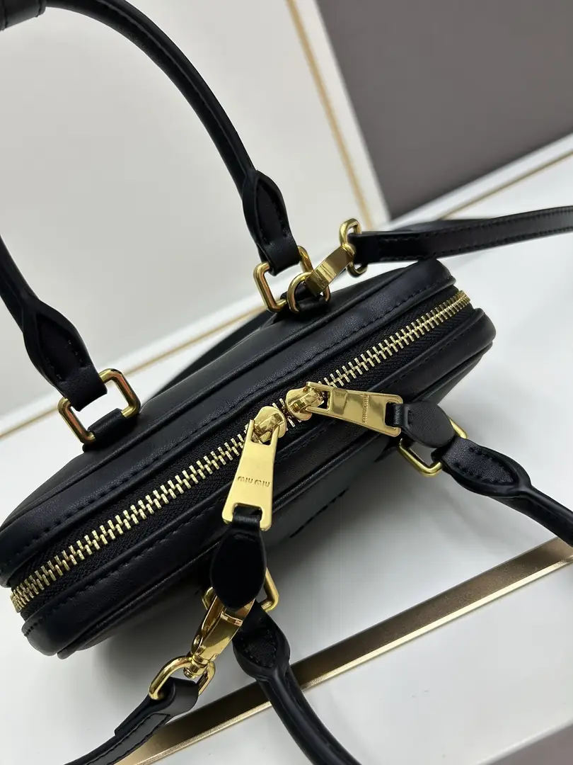 7036/002/19.5X10.5X4.5CM gallery