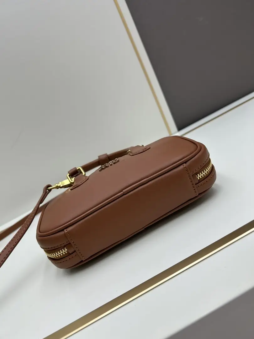 7036/002/19.5X10.5X4.5CM gallery