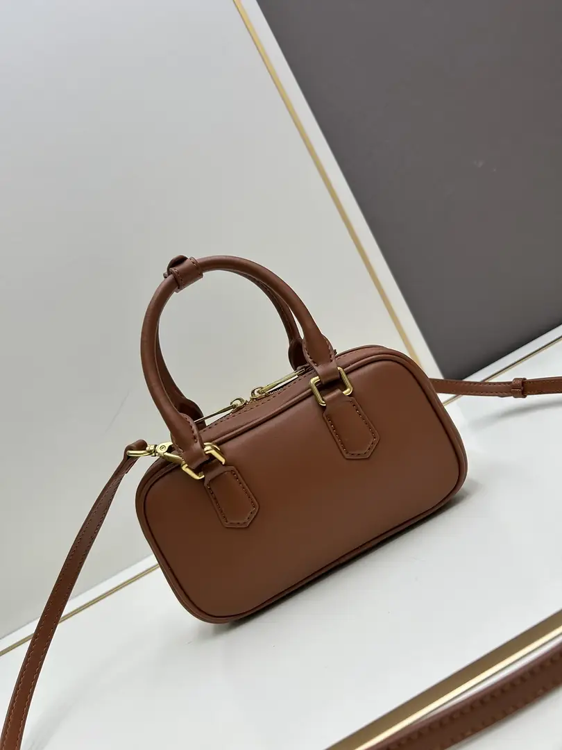 7036/002/19.5X10.5X4.5CM gallery