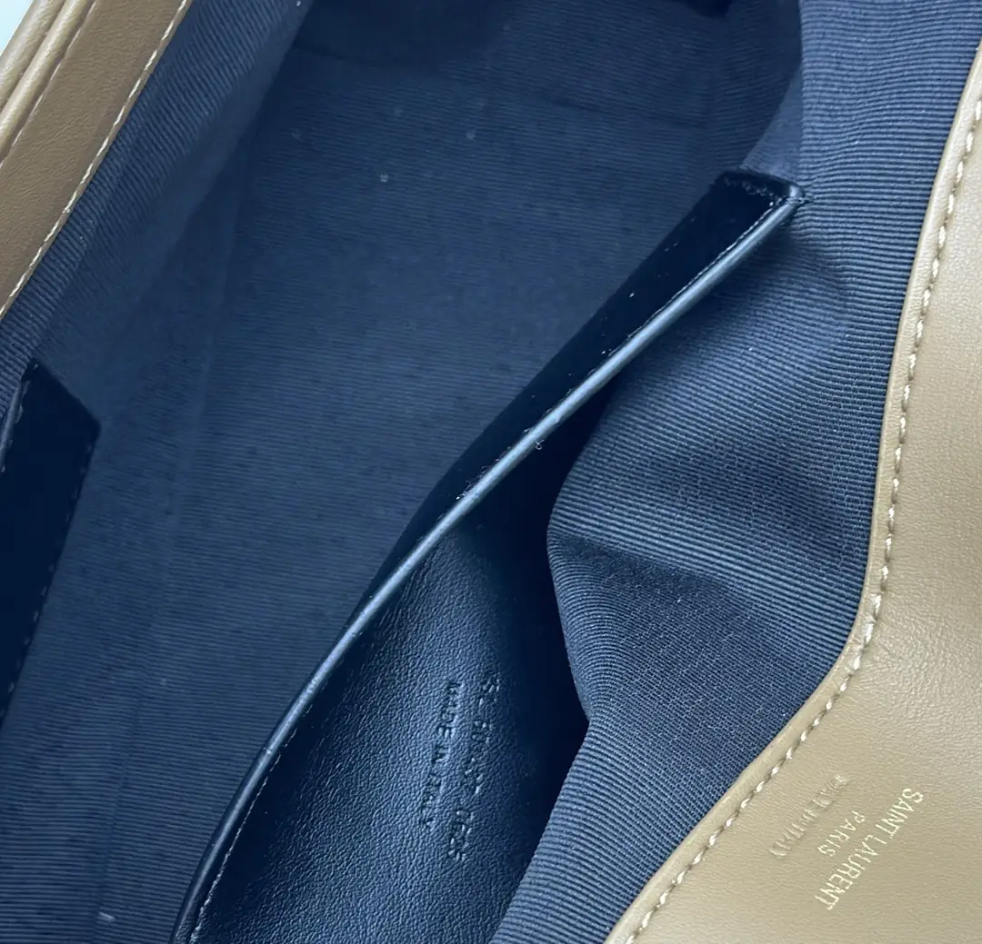 801439/062/29×17×8CM gallery