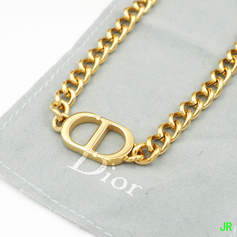 A15868 CD字母细版短链锁骨链专柜同步XP466 gallery