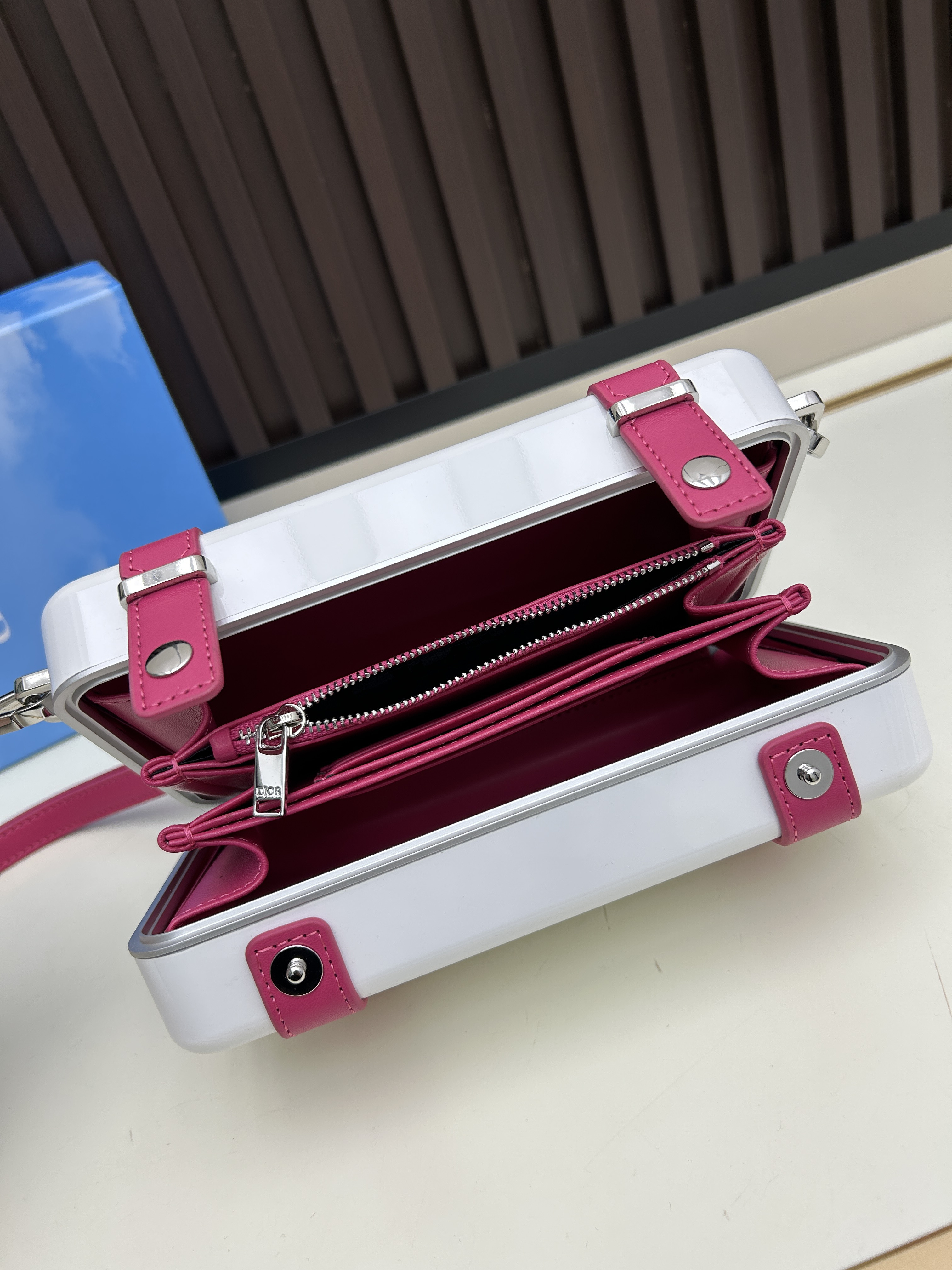 A927/072/13.5CM*20CM*6.5CM gallery